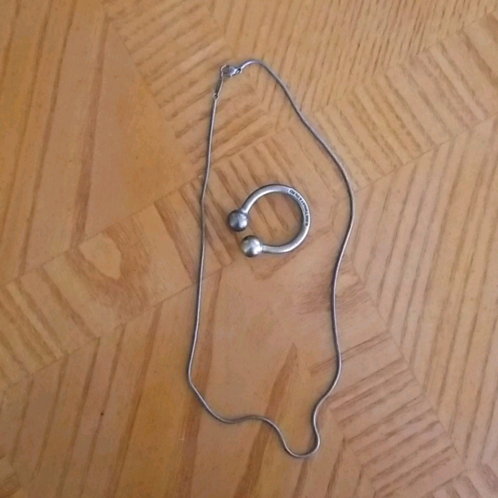 authentic T & CO SS snake chain with keychain